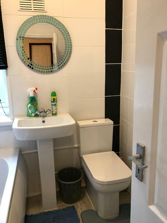 Rosewood Lodgings Special Offer For Student On Long Stay Manchester Extérieur photo
